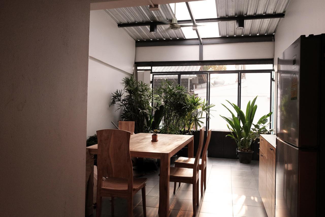 Phresh Hostel Бангкок Екстер'єр фото
