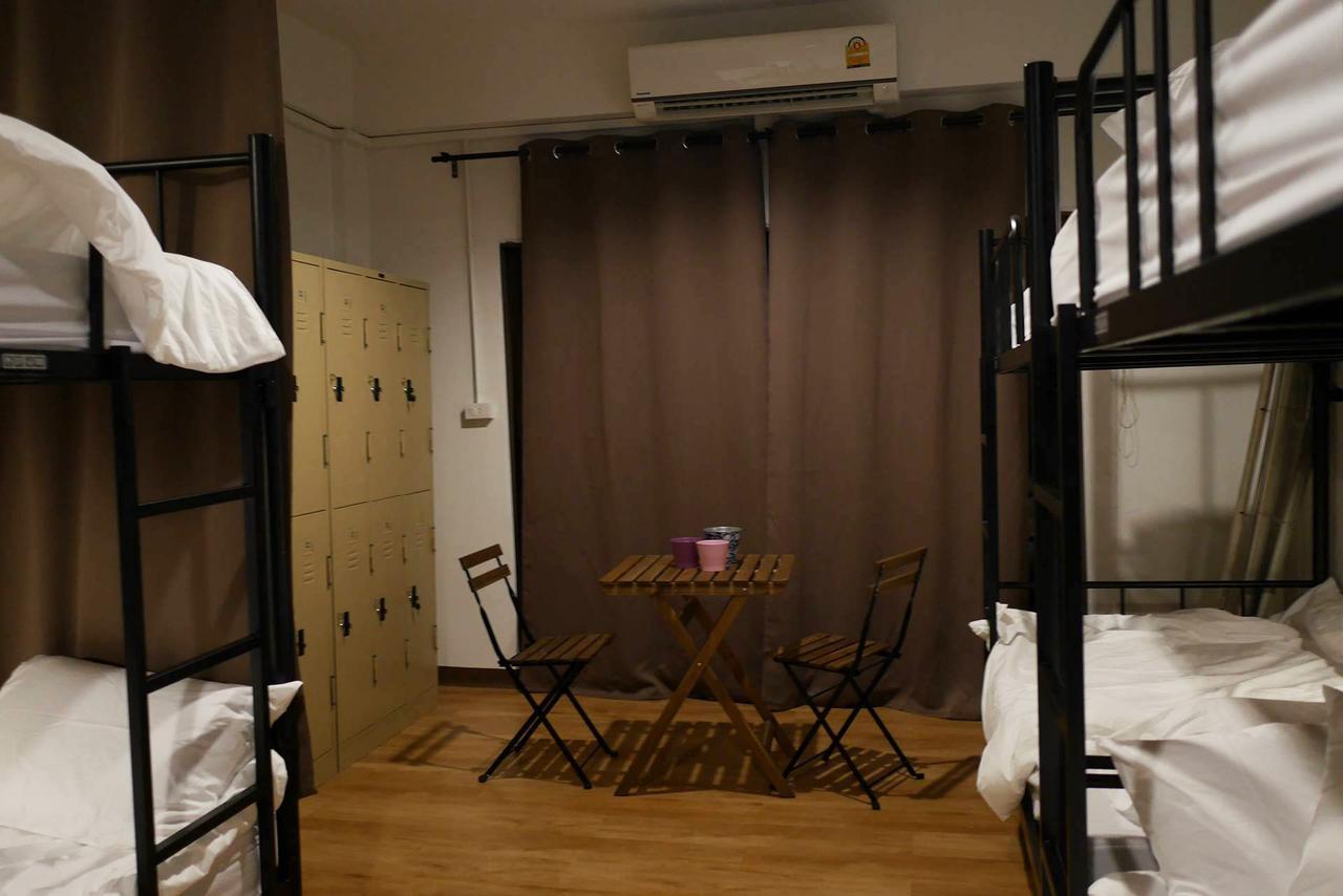 Phresh Hostel Бангкок Екстер'єр фото