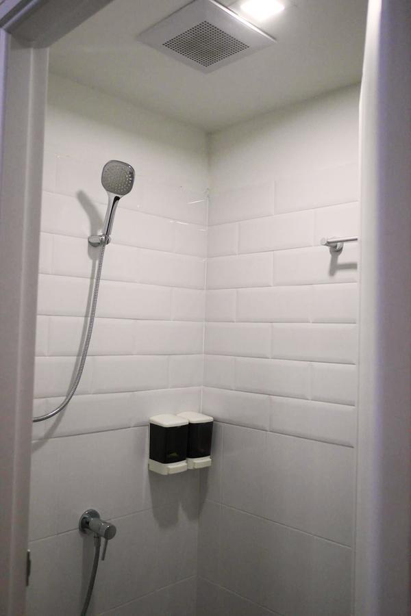 Phresh Hostel Бангкок Екстер'єр фото