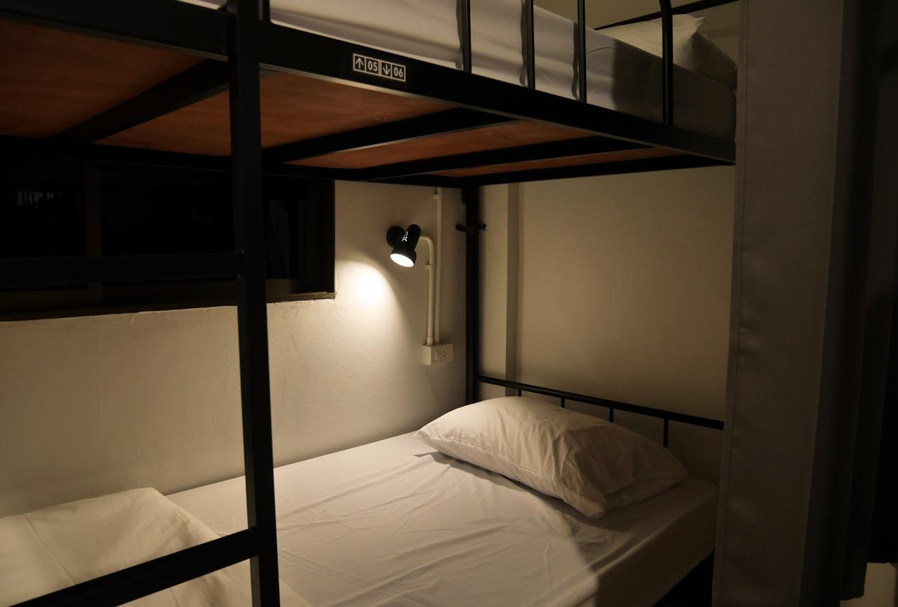 Phresh Hostel Бангкок Екстер'єр фото